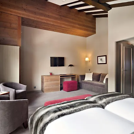 Vanessa Hotel