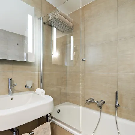 ヴァネッサ ホテル