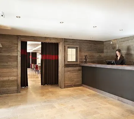 Vanessa Hotel