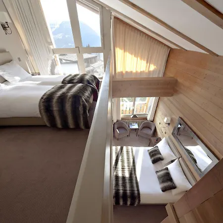 Vanessa Hotel 4*