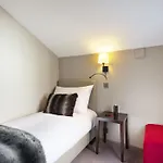 Vanessa Hotel 4*